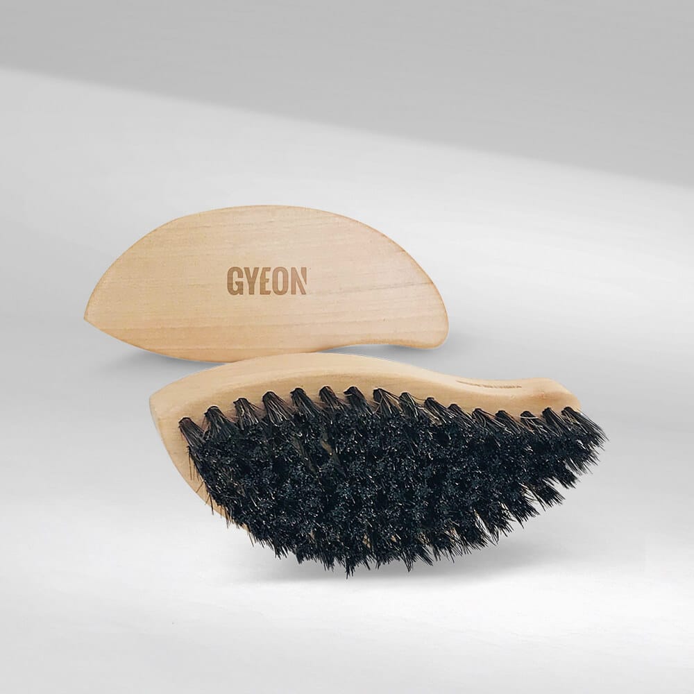 Četka za kožu i tkaninu Gyeon Brush